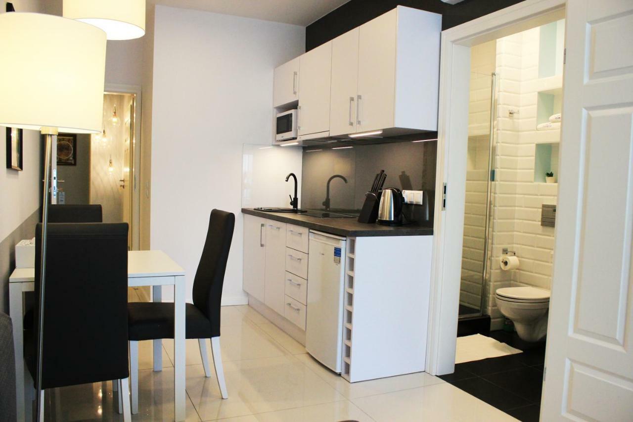 ורשה Jessapart - Ochota Apartments מראה חיצוני תמונה